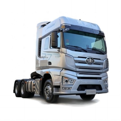 FAW Jiefang J7 Camion pesante 560 CV 6X4 Capo di camion di grande trazione con sistema multimediale