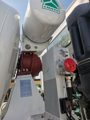 2012 Anno usato HOWO Mescolatore di calcestruzzo con motore da 95kw/2400 giri al minuto A prezzi accessibili