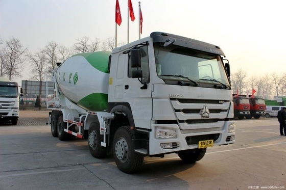 9.726L Capacità del motore National Heavy Duty Truck HOWO 8X4 Concrete Mixer Truck per il vostro