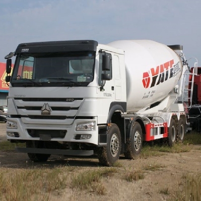 Camion pesante nazionale HOWO 8X4 5.5 carrato Camion miscelatore di calcestruzzo e capacità di 2-25m3