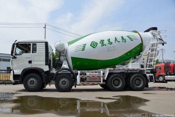 Sinotruk HOWO TX6 340 HP 8X4 7.37 carrato camion miscelatore di calcestruzzo per le esigenze del cliente
