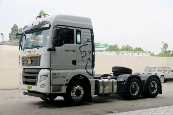 SinotruK SITRAK C7H 440HP 6X4 8X4 testa del trattore con 2 posti passeggeri
