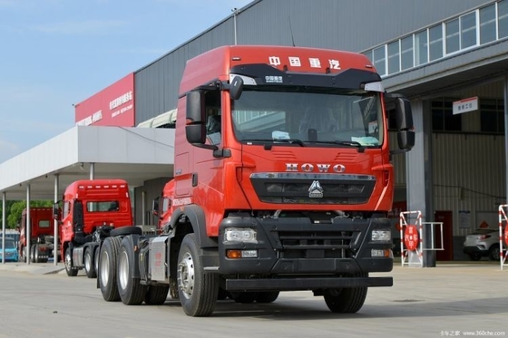 HOWO TX7 Camion pesante 460 CV Trattore 6X4 con cilindrata di serbatoio ≥ 600L e ruota motrice 6x4