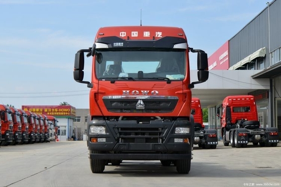HOWO TX7 Camion pesante 460 CV Trattore 6X4 con cilindrata di serbatoio ≥ 600L e ruota motrice 6x4