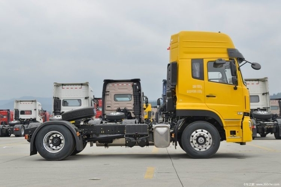 Trasporti espressi Dongfeng Tianlong VL Camion pesante 4*2 6*4 Testa di trazione diesel
