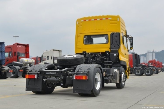 Trasporti espressi Dongfeng Tianlong VL Camion pesante 4*2 6*4 Testa di trazione diesel