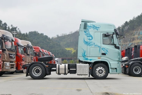 12 Trasferimento in avanti Dongfeng Tianlong GX 4*2 6*4 Testa di trazione diesel con 450 CV