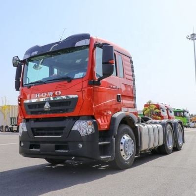 SinotruK HOWO TX7 usato Camione pesante GNL GNC 4*2 Camione di trazione Veicolo di trasporto logistico