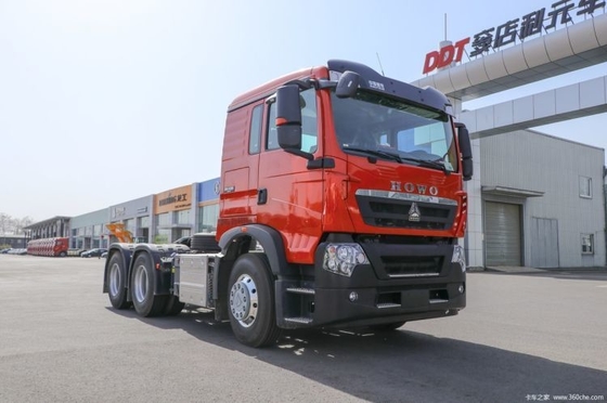 SinotruK HOWO TX7 usato Camione pesante GNL GNC 4*2 Camione di trazione Veicolo di trasporto logistico