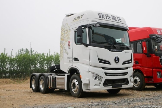 Shaanxi Qi Delong X6000 4*2 6*6 6*4 371 375 CNG LNG Traction Truck con tipo di carburante LNG