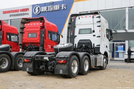 Shaanxi Qi Delong X6000 4*2 6*6 6*4 371 375 CNG LNG Traction Truck con tipo di carburante LNG