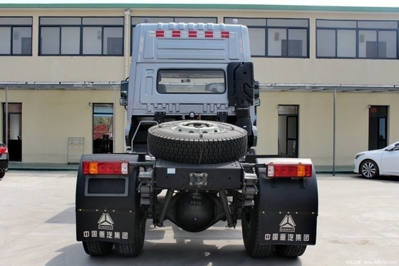 Stock Usato SinoTRUK Hauman Camion pesante speciale Camion testa 4*2 6*4 Camion trazione CHG GNL