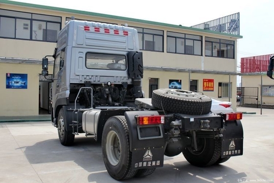Stock Usato SinoTRUK Hauman Camion pesante speciale Camion testa 4*2 6*4 Camion trazione CHG GNL