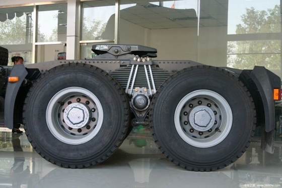 6*4 Manuale di guida a sinistra/destra HOWO A7 CHG LNG Tractor Truck Head con velocità di controllo