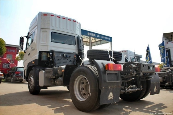Controllo di velocità ACC Sinotruk Steyr D7B 380HP 4X2 Traction Truck Head 6.21*2.496*3.875M
