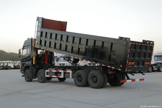 0 km Dongfeng Tianlong KC Heavy Truck 600hp Cummins Motore 8x4 Dump 8,2 metri per voi