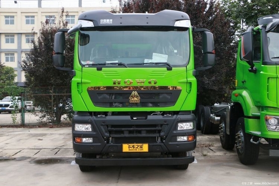 Howo TX 8X4 da 375 CV con condizionatore automatico di National Heavy Truck