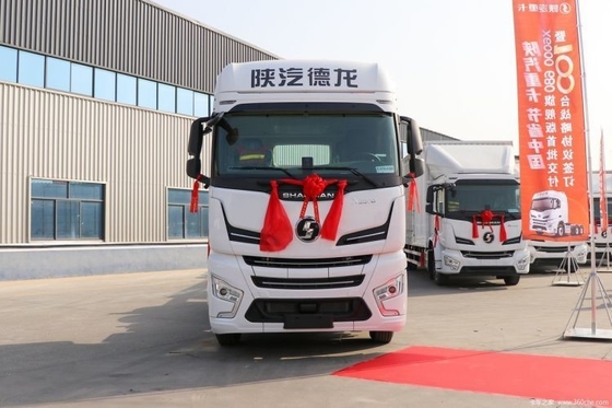 Shaanxi Automobile Heavy Cardron X6000 610 HP 6X4 LNG Tractor Truck Head con ABS a