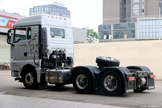 Sinotruk SITRAK C7H 6X4 440 CV camion pesante per il trasporto di sostanze chimiche pericolose a