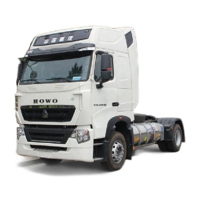 4X2 Sinotruk HOWO T7H 440HP LNG Tractor Truck con 16 marcia in avanti
