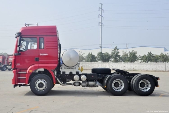 Shacman Delong M3000 430hp 4X2 LNG Tractor Head Truck Trailer con capacità motore 8L