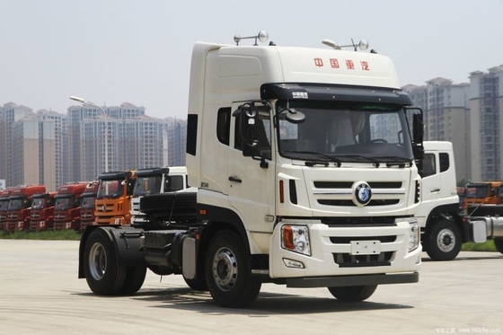 3 passeggeri W5B-H Camion pesante 340 CV 4X2 Camion a testa di trattore con capacità motore 6-8L
