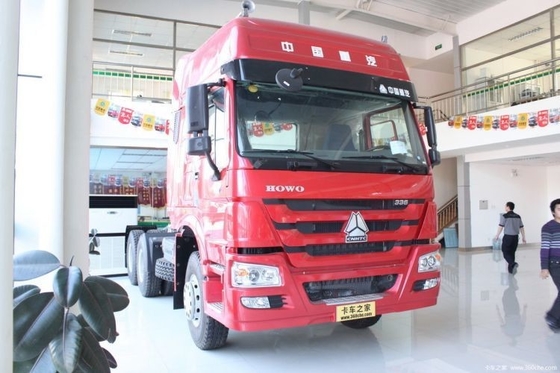 Camion pesante caldo HOWO 6X4 Camion a trazione con motore Weichai WP12.430E201 da 336 CV
