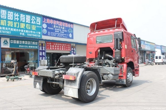 Capacità del motore 290 CV Camion pesante HOWO 4X2 Capo del camion di trazione per la boutique di inventario