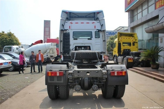 National HOWO T5G 4X2 Traction Truck Head 350 cavalli di potenza Truck pesante con touch screen