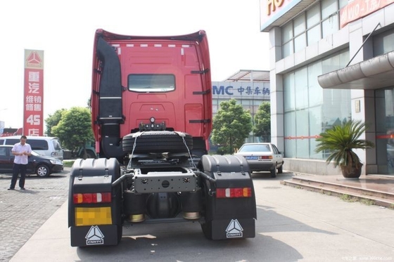 Usato Sinotruk HOWO-T7H camion pesante 320HP 4X2 camion trattore per il vostro beneficio