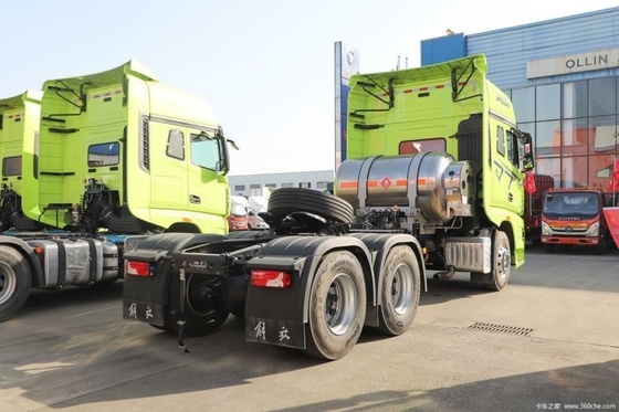 FAW Jiefang J7 Truck pesante 6X4 LNG Truck di trazione 530hp Motore e controllo di velocità ACC