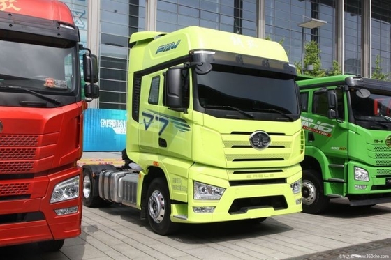 Boutique Used Truck Head FAW Jiefang J7 Heavy Truck 560HP 4X2 Tractor Truck's Selezione