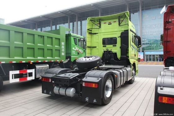 Boutique Used Truck Head FAW Jiefang J7 Heavy Truck 560HP 4X2 Tractor Truck's Selezione