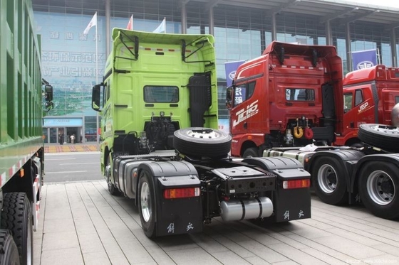 Boutique Used Truck Head FAW Jiefang J7 Heavy Truck 560HP 4X2 Tractor Truck's Selezione