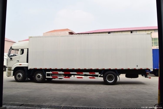 280 CV SinotruK Hahan N5G Camion pesante con touch screen Peso totale del veicolo 10170 kg