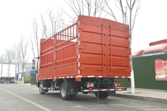 Dimensione del serbatoio di carico 4.15*2.45*2.3m Camion pesante HOWO Wang 4X2 160 HP Camion leggero a griglia