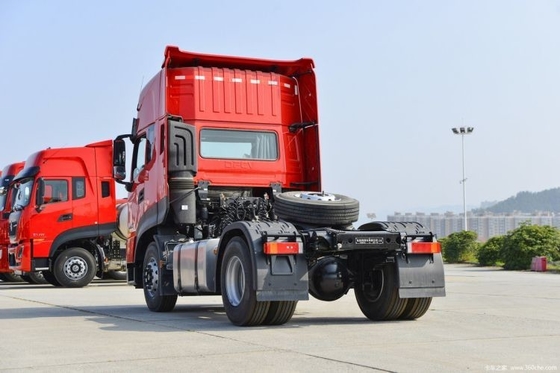 Mezza fila di sedili file Dongfeng Tianlong KL 385 HP 4X2 camion trattore con touch screen