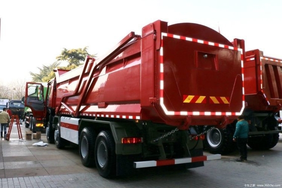 Popolare boutique di seconda mano SINOTRUCK HOWO Camion pesante 440 CV 8X4 Dump Truck 7,6m