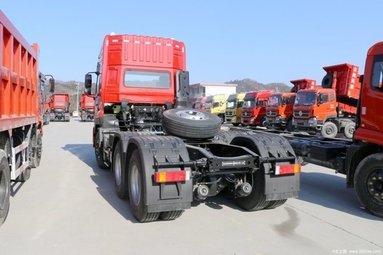 Trasmissione manuale Dongfeng Tianlong 420 HP 6X4 camion trattore per il vostro business