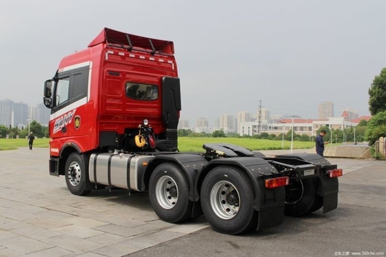Serbatoio di carburante 700L Lega di alluminio Trinity Camion pesante 500 HP 6X4 Camion trattore a buon mercato