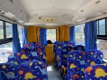 Autobus per scuole elementari Euro 4 Norma di emissione Torsione massima 330N.m/1400-2400r/min