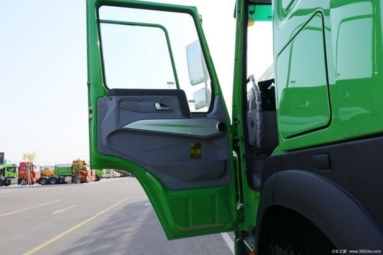 21-30T Capacità di carico SINOTRUCK Utilizzo 0 km HOWO Camion pesante 400 CV 6X4 5,6m Camion spazzatura