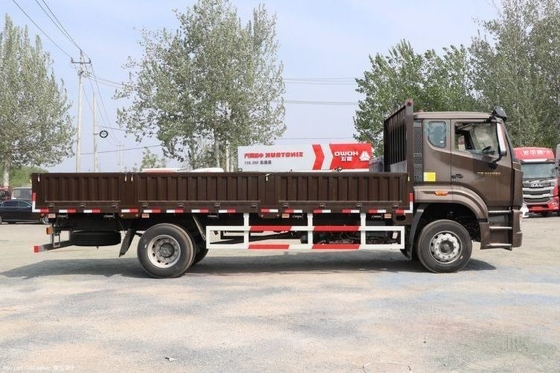 23 Hot Boutique Auto usate SINOTRUCK Howo NX Medium Card 220hp 4X2 6,75 m Camion ad ostacoli