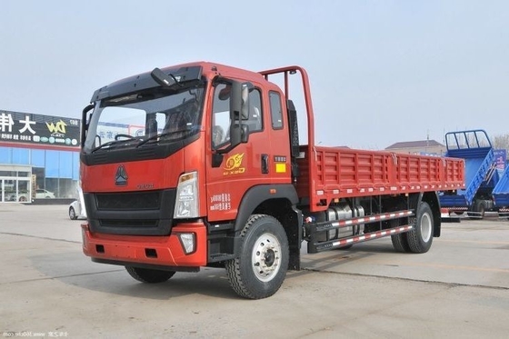 SINOTRUCK HOWO G5X Medium Card 220hp 4X2 6.75m Hurdle Truck per la crescita del tuo business