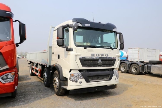 Hot 6X2 7.8m Fence Truck Sinotruk HOWO T5G Heavy Truck 270HP con dimensione del serbatoio di carico