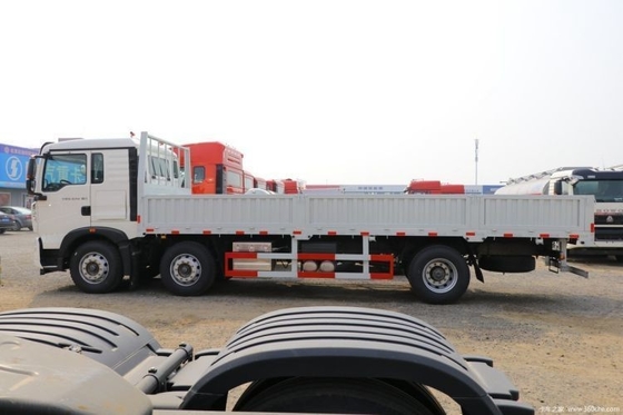 Hot 6X2 7.8m Fence Truck Sinotruk HOWO T5G Heavy Truck 270HP con dimensione del serbatoio di carico