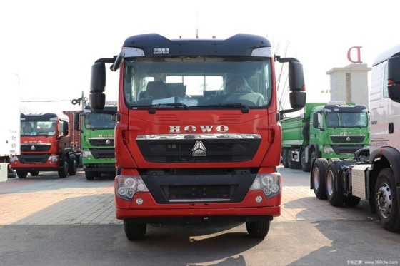 Sinotruk HOWO TX Camion pesante 310 CV 6X2 8,6 m Camion con mezzo fila di sedili