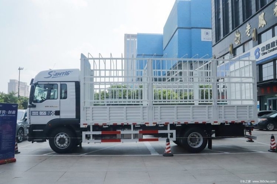 270 CV SINOTRUCK SITRAK G5S Luxury 4X2 6.8m AMT camion di magazzino a trasmissione automatica