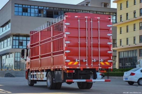 Shacman Delon L5000 Versione verde 240 CV 4X2 6.8m Auto usate con lunghezza del serbatoio di carico di 6.8m
