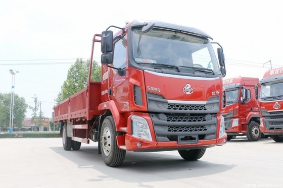 185hp Dongfeng Liuqi Chenglong M3 4X2 6.8m camion camion merci con tecnologia di risparmio di carburante